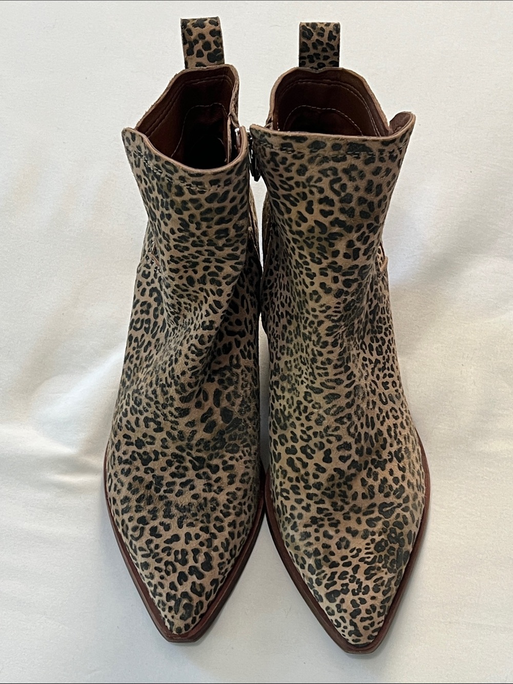 Dolce Vita Serna Leopard Print Suede Ankle Booties - Picture 2 of 9